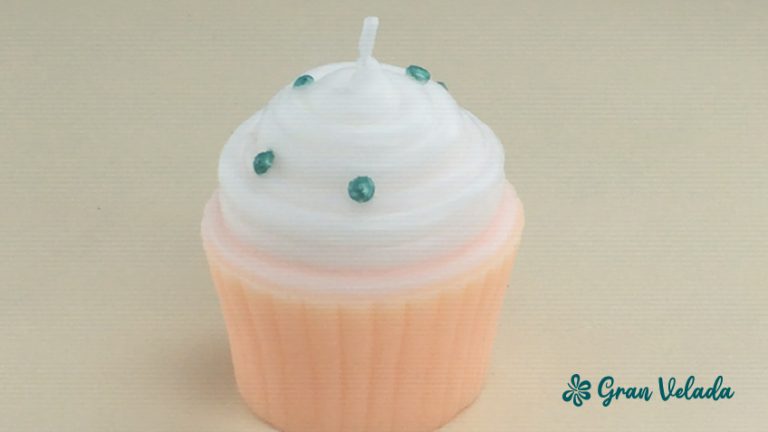 Hacer velas decorativas de cupcake paso 8