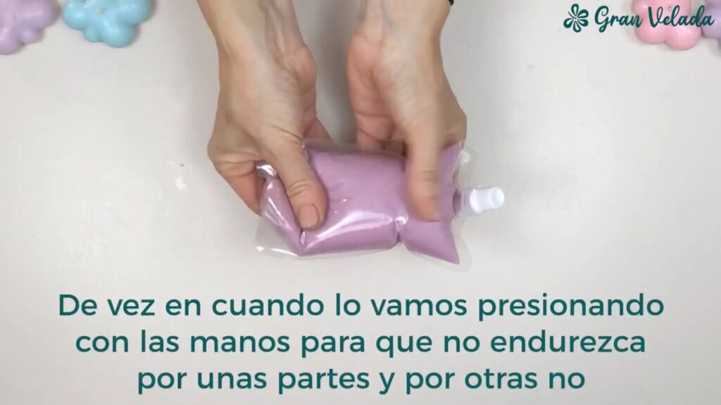 Cómo hacer squeezable wax melts paso 9